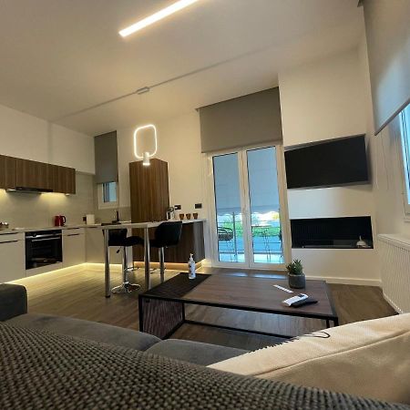 Lf Suites - Irene Thebes Экстерьер фото