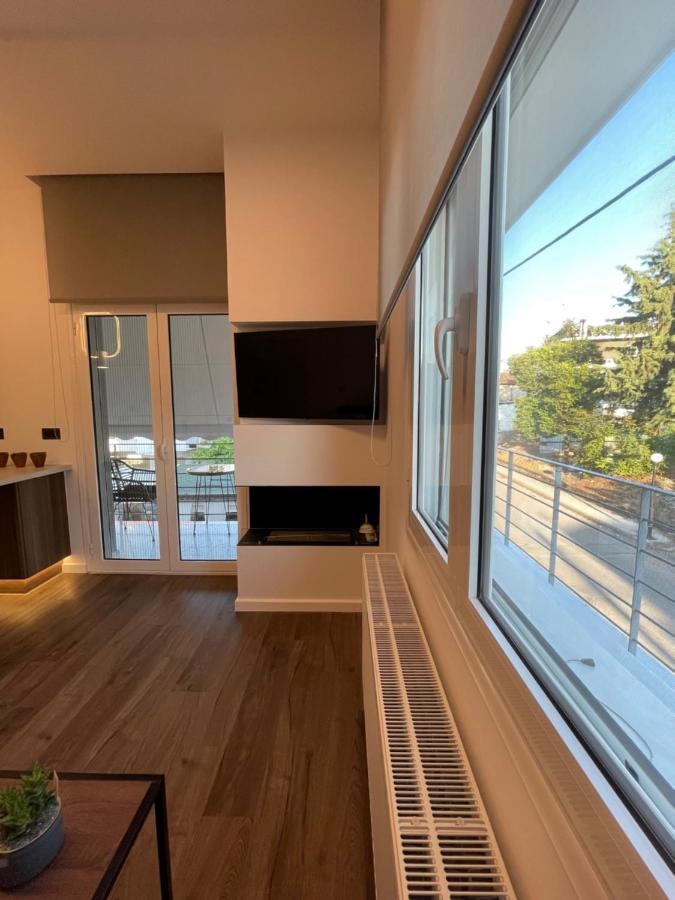 Lf Suites - Irene Thebes Экстерьер фото